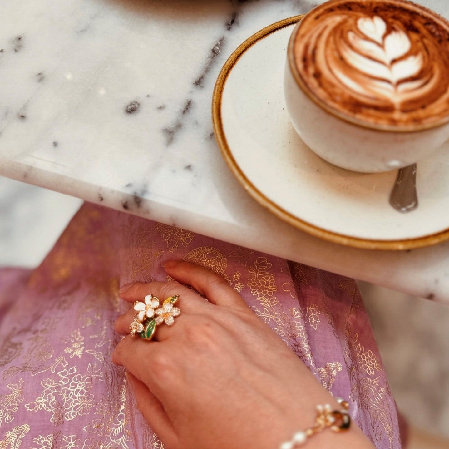 Brățară de perle Lacramioare