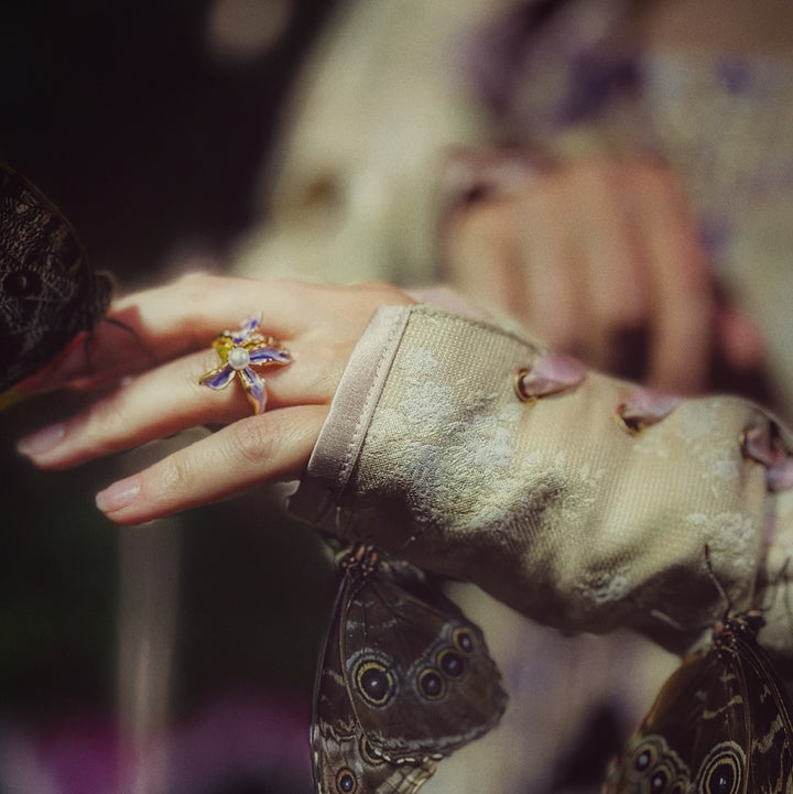 Iris Flower Pearl Ring