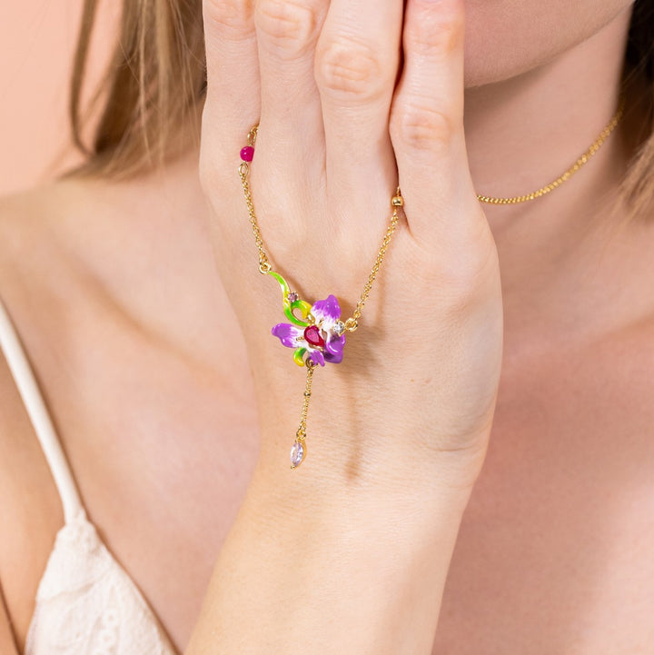Iris Necklace