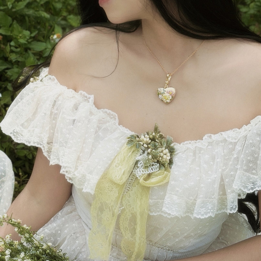 Flower Heart Personalized Locket Necklace