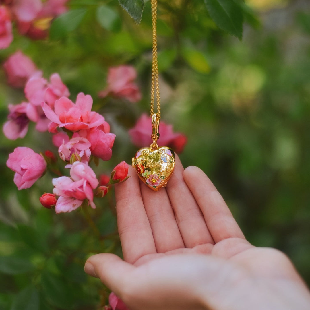 Mom Heart Locket Necklace