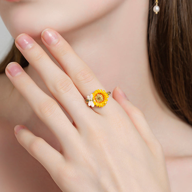 Gold Sunflower & Bee Ring