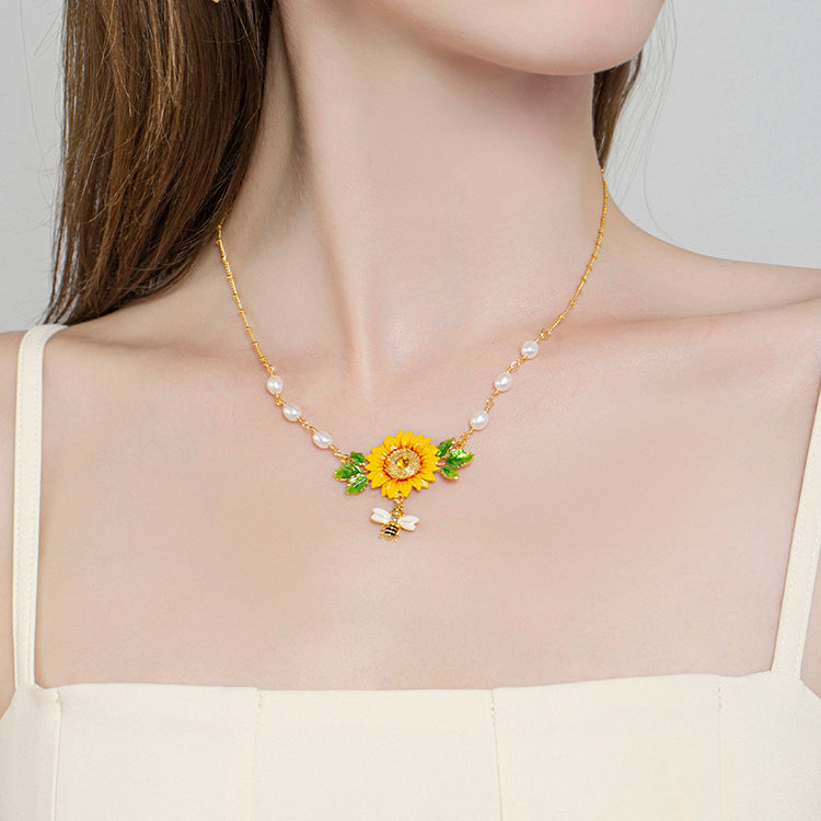 Sunflower & Bee Gold Necklace