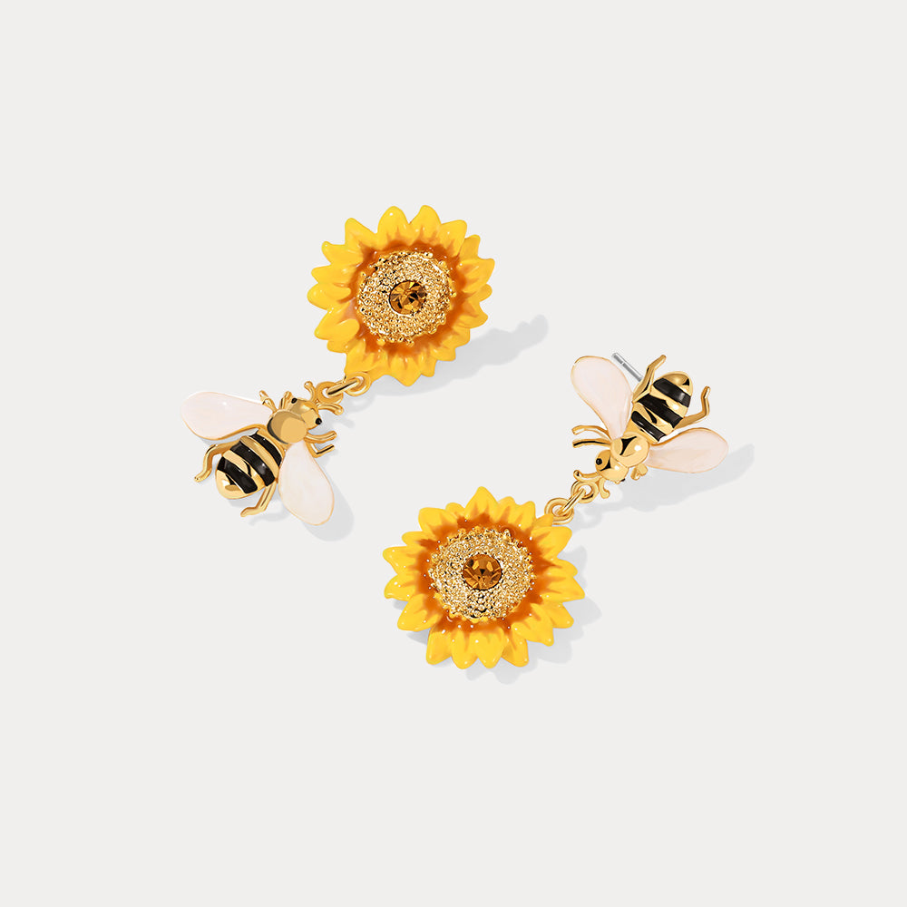 Vintage Sunflower & Bee Earrings