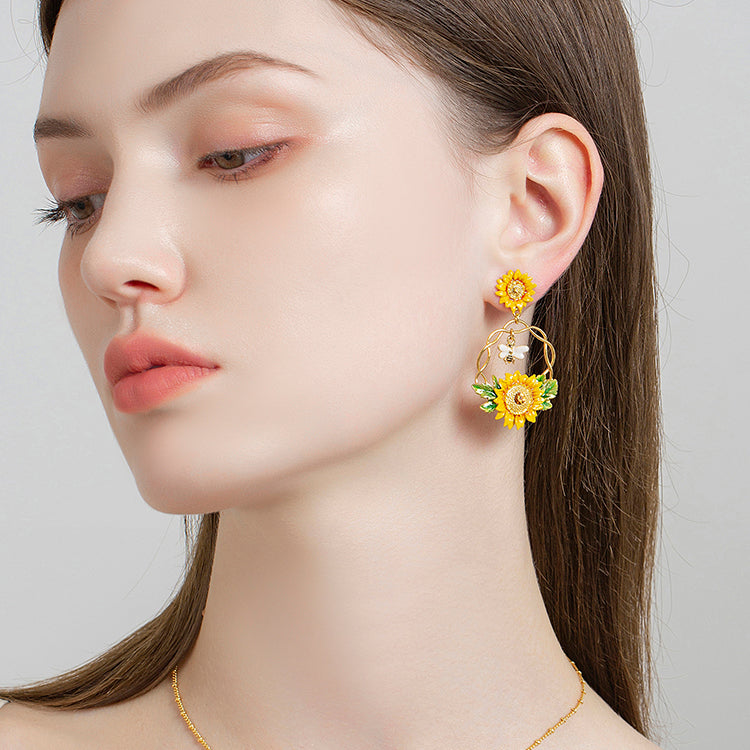 Sunflower & Bee Chic Earrings