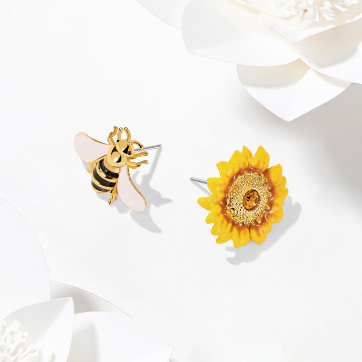 Selenichast Sunflower & Bee Stud Earrings