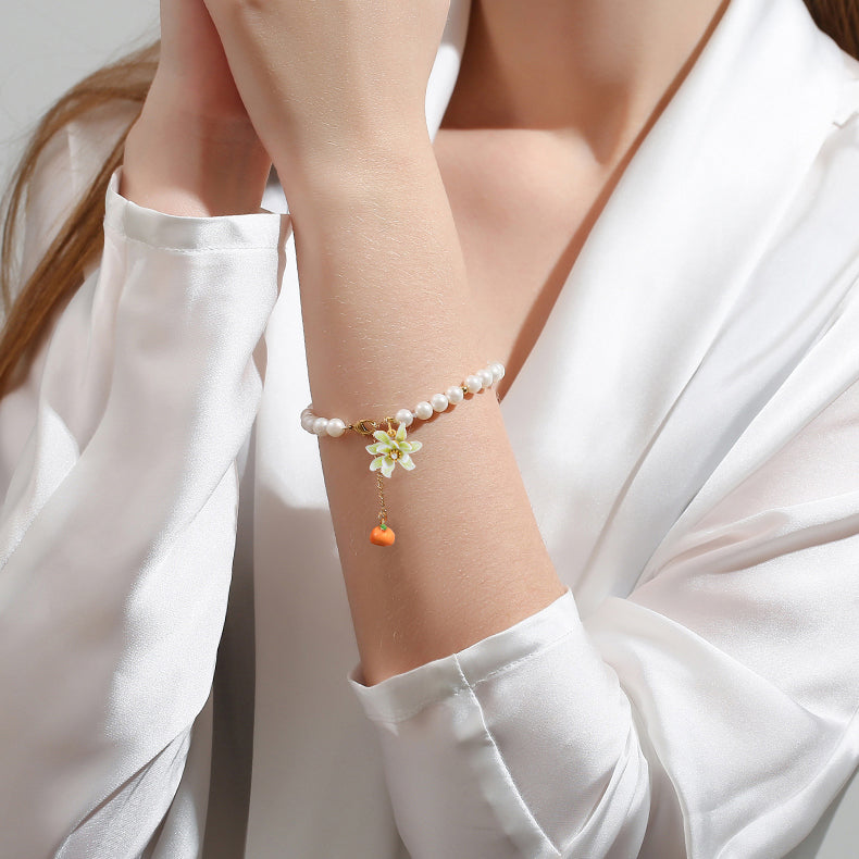 citrus gardenia pearl gold bracelet