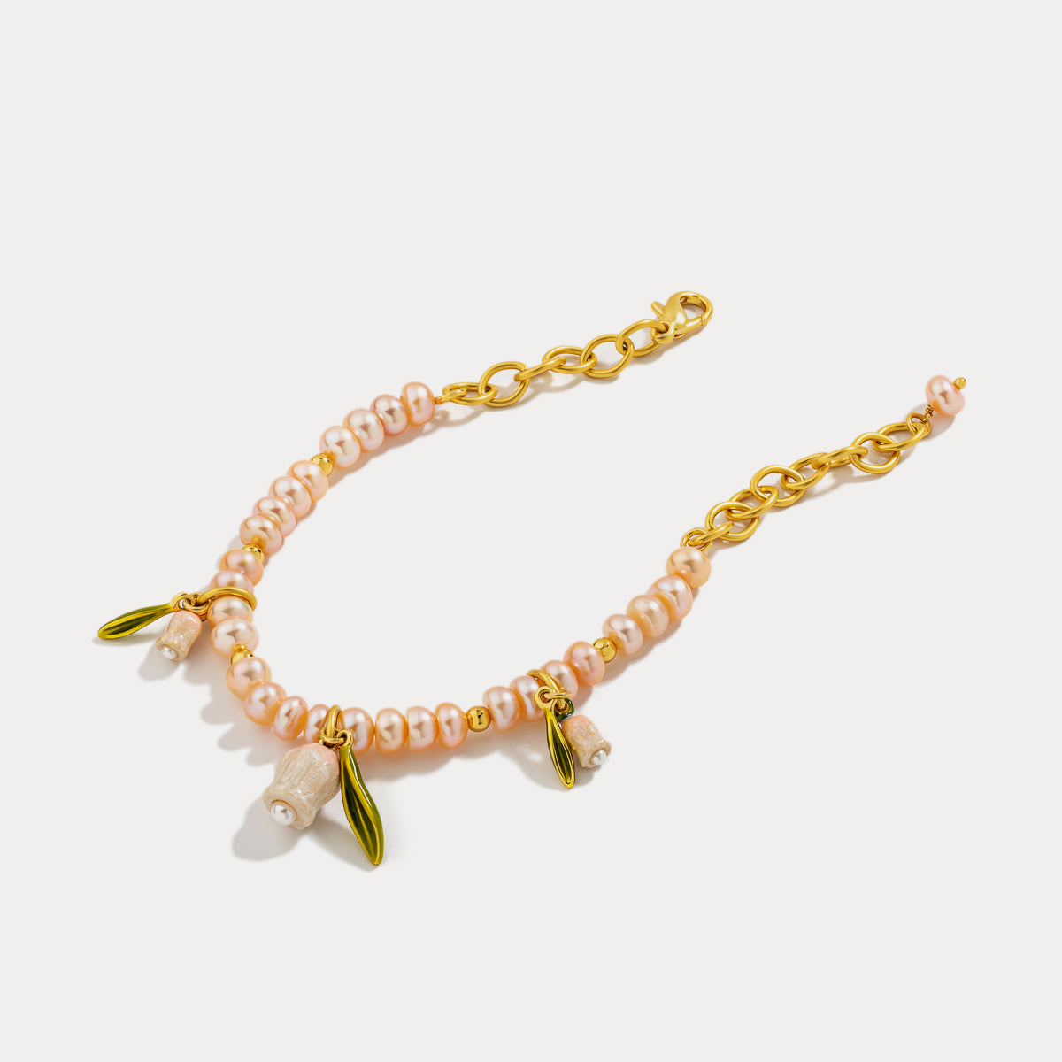 Lily Of The Valley Pearl Chic Bracelet