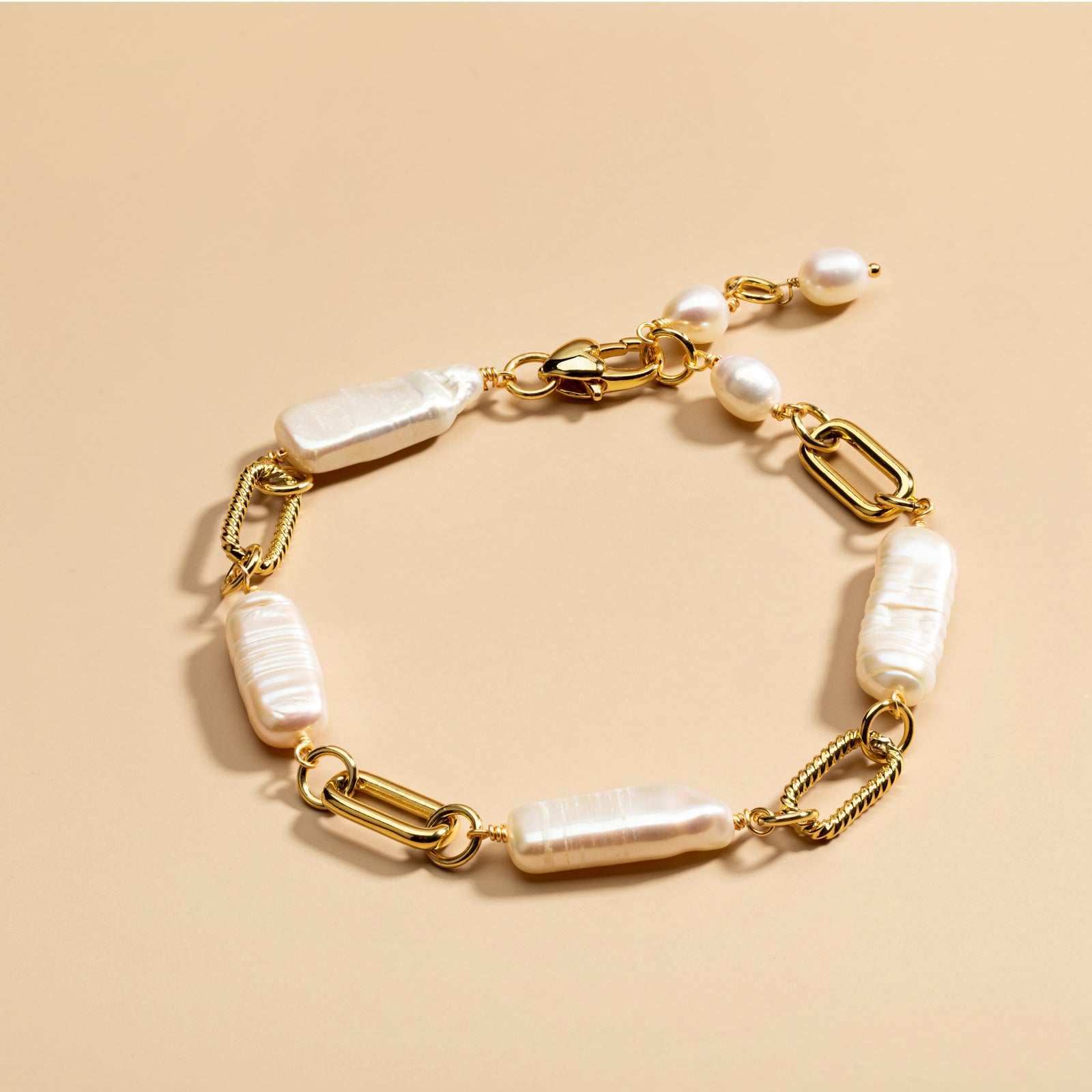 baroque pearl chain stylish bracelet