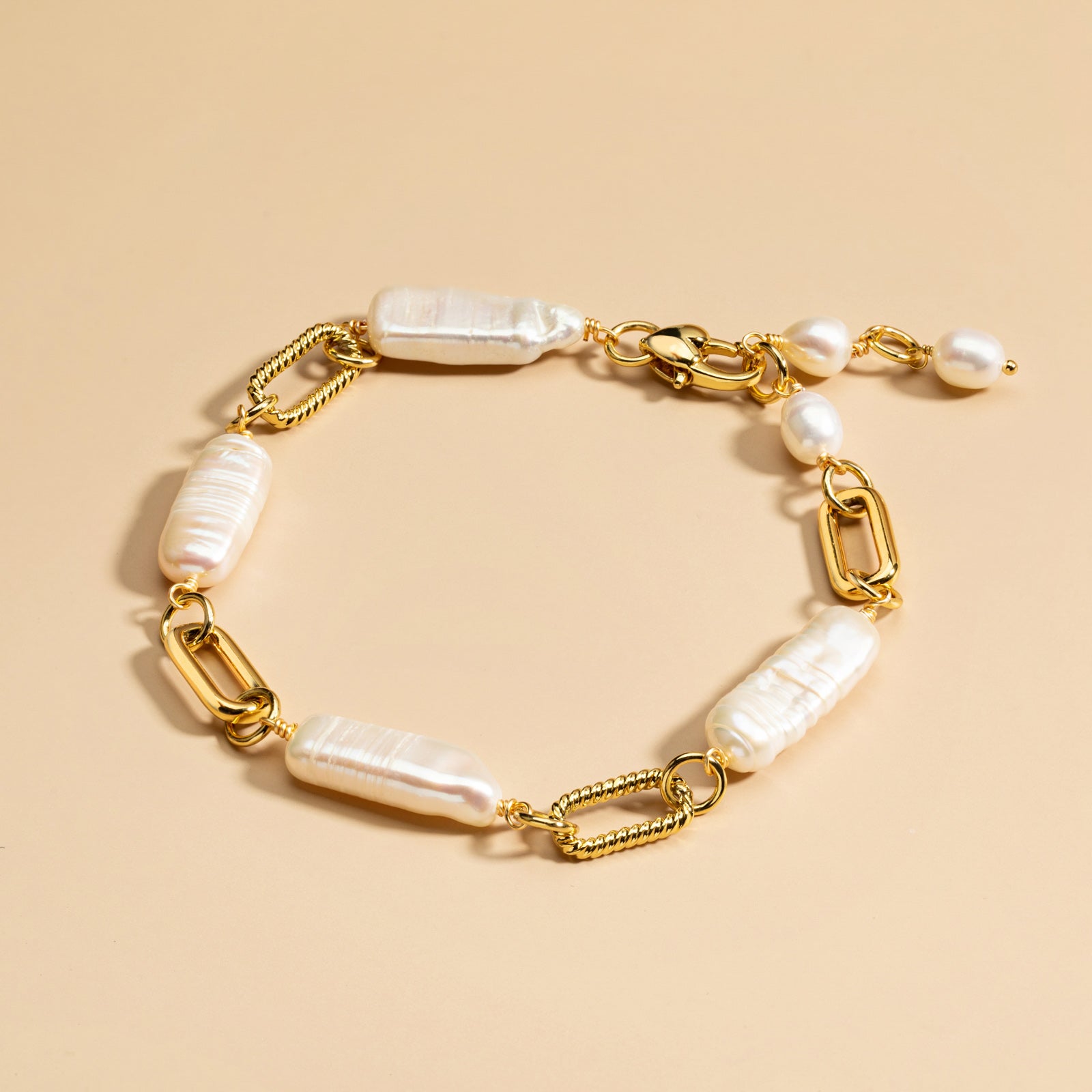 baroque pearl chain fashion bracelet