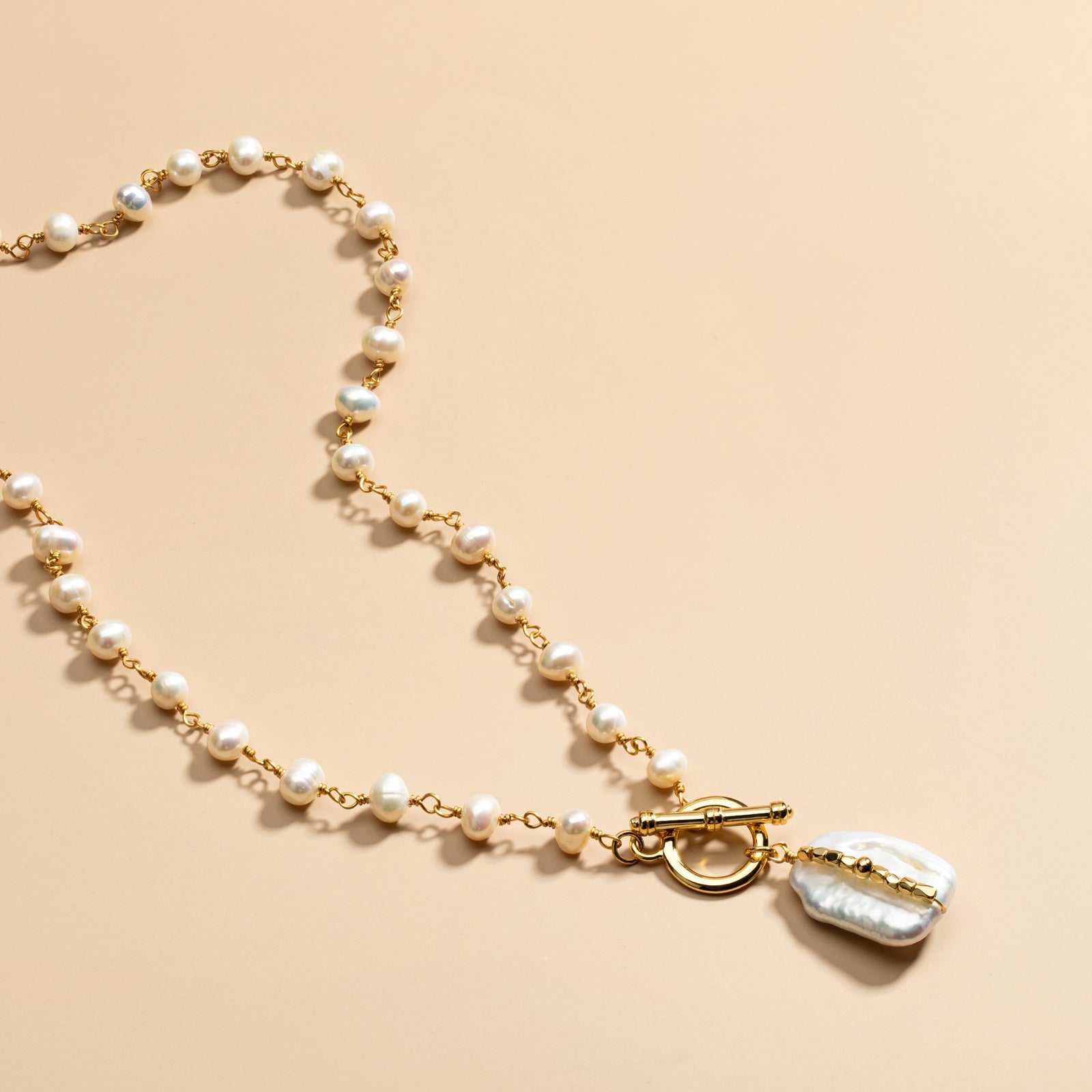 baroque pearl brass necklace
