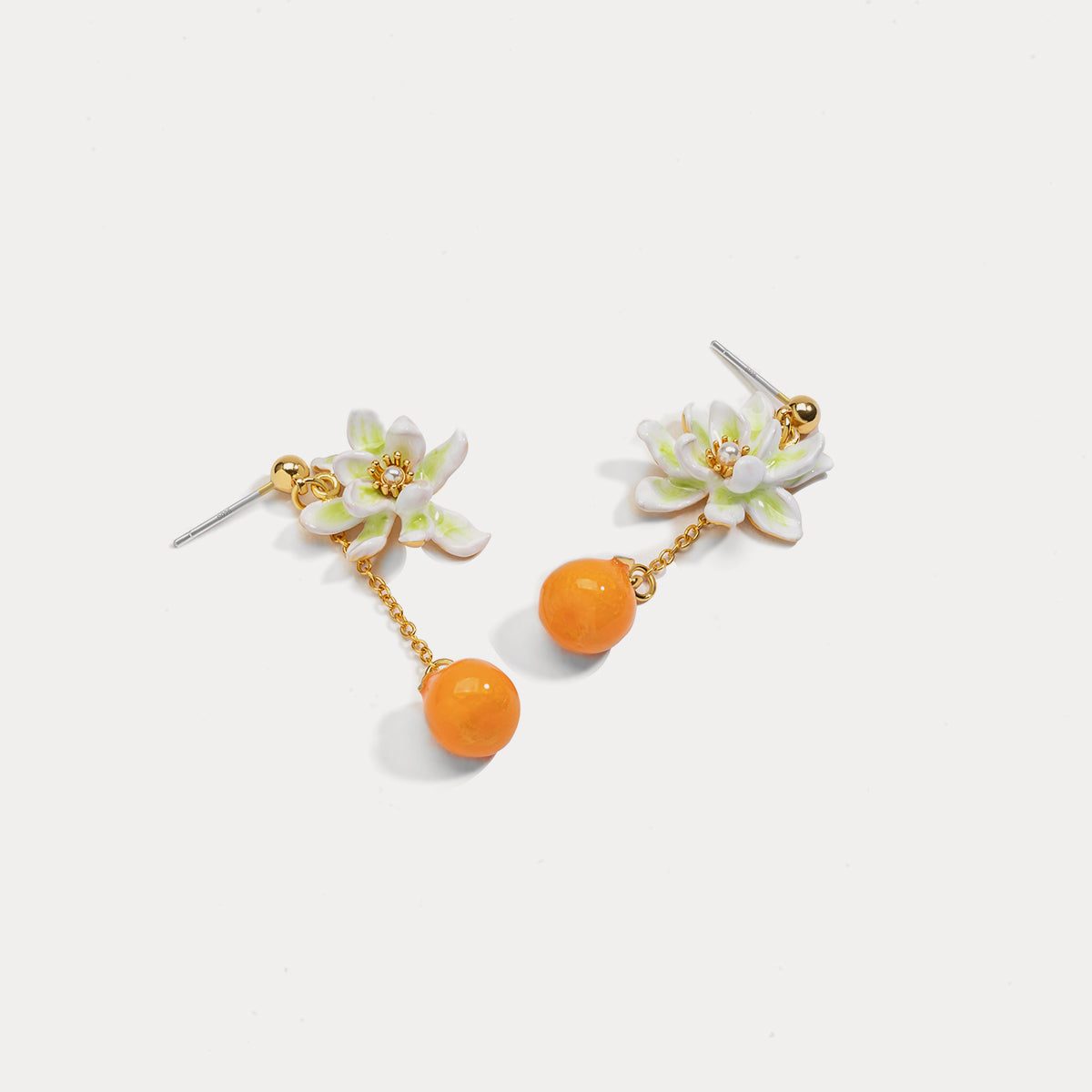 citrus gardenia diamond stud earrings