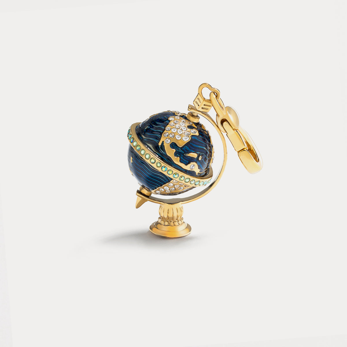 Globe Pendant Fashion Necklace