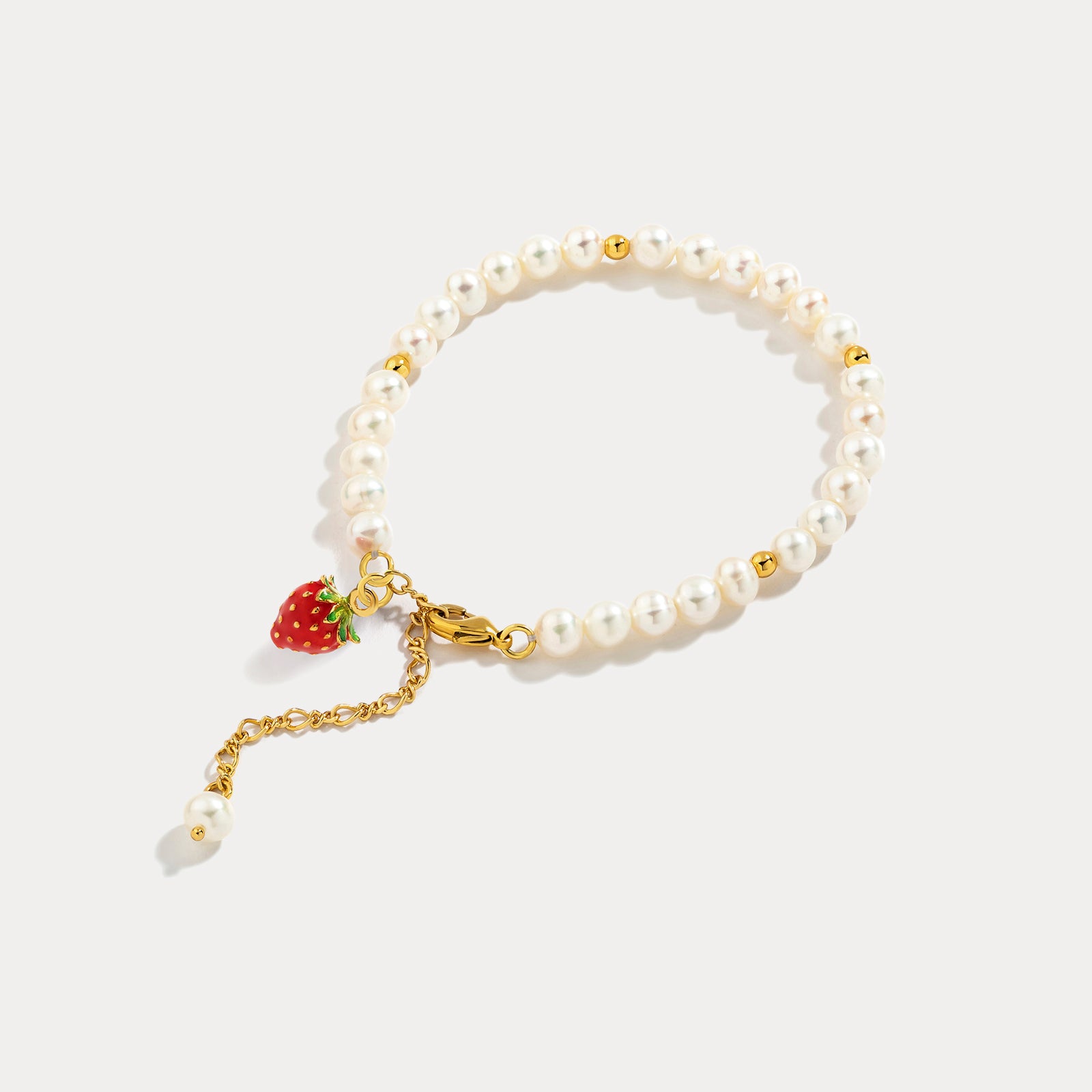 Strawberry Pearl Gold Bracelet