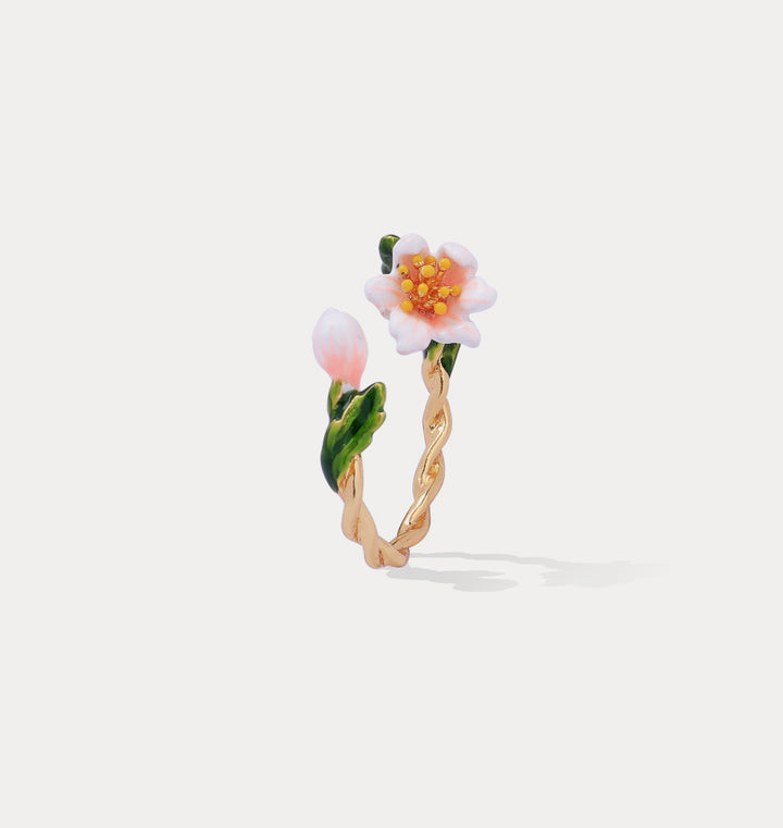 Lily Ring