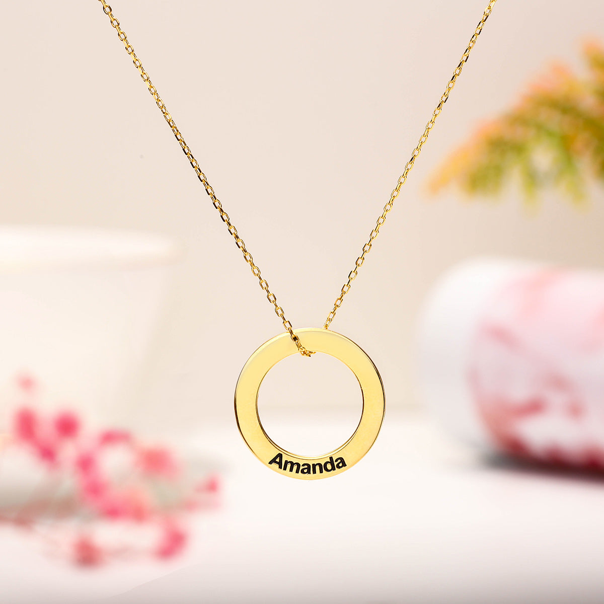 Gold Linked Circle Custom Name Necklace
