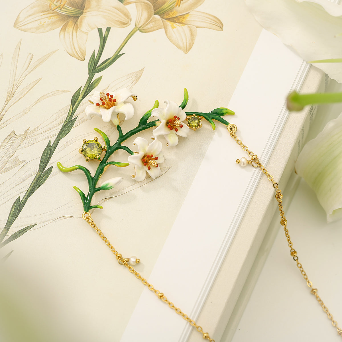 Vintage Lily Necklace