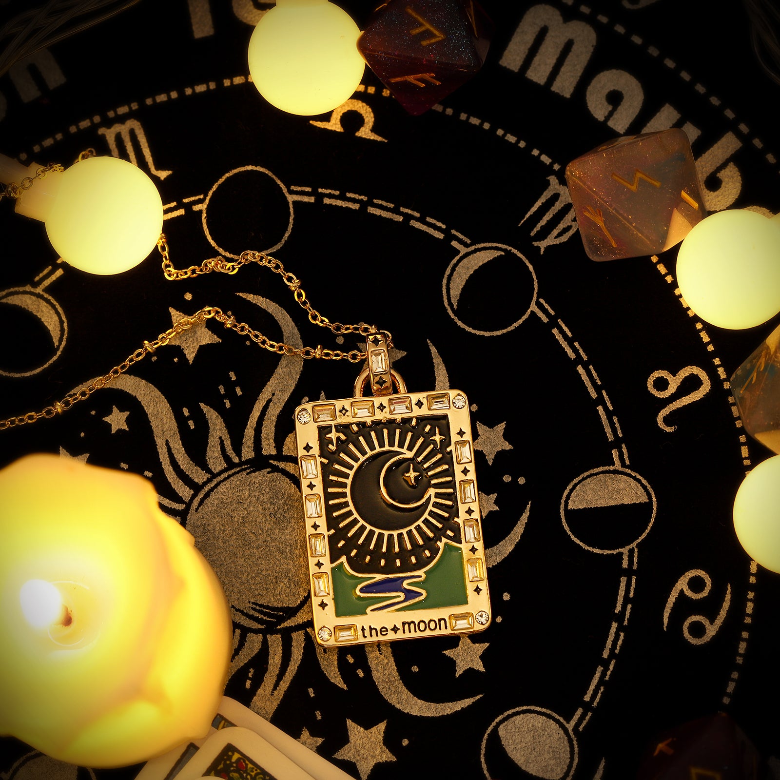 Galaxy The Moon Tarot Card Necklace