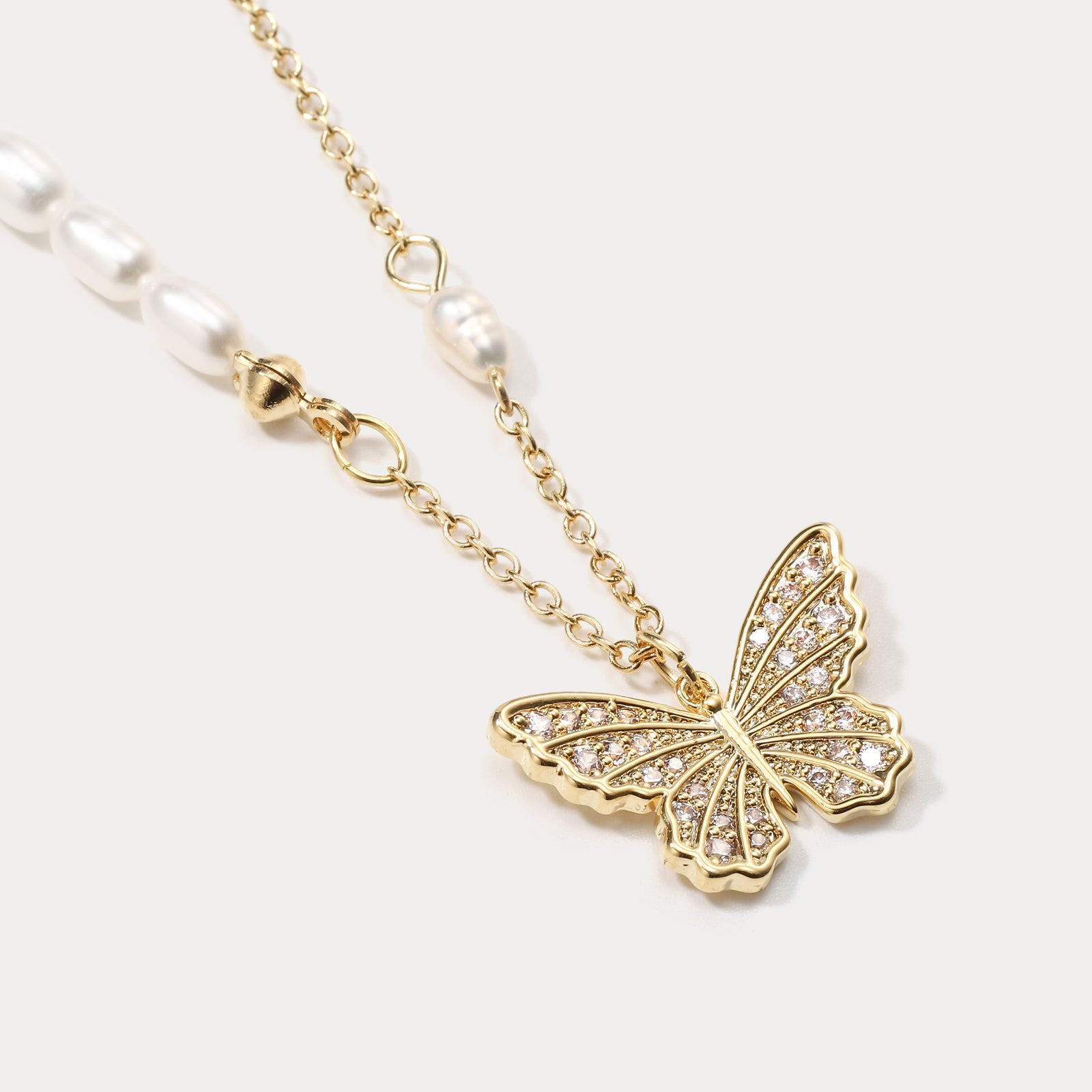 Wild Butterfly Pearl Necklace