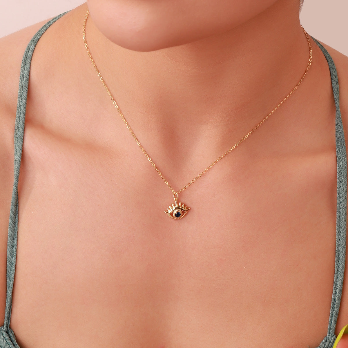 sapphire diamond hollow eye chain gold necklace