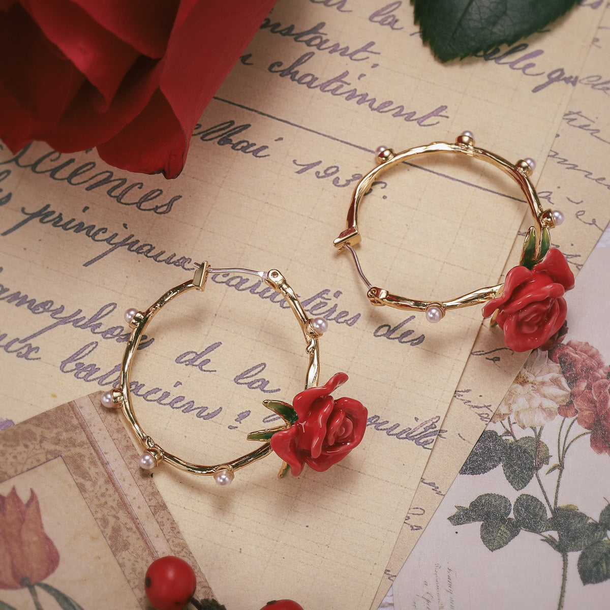 rose garland stud gold earrings
