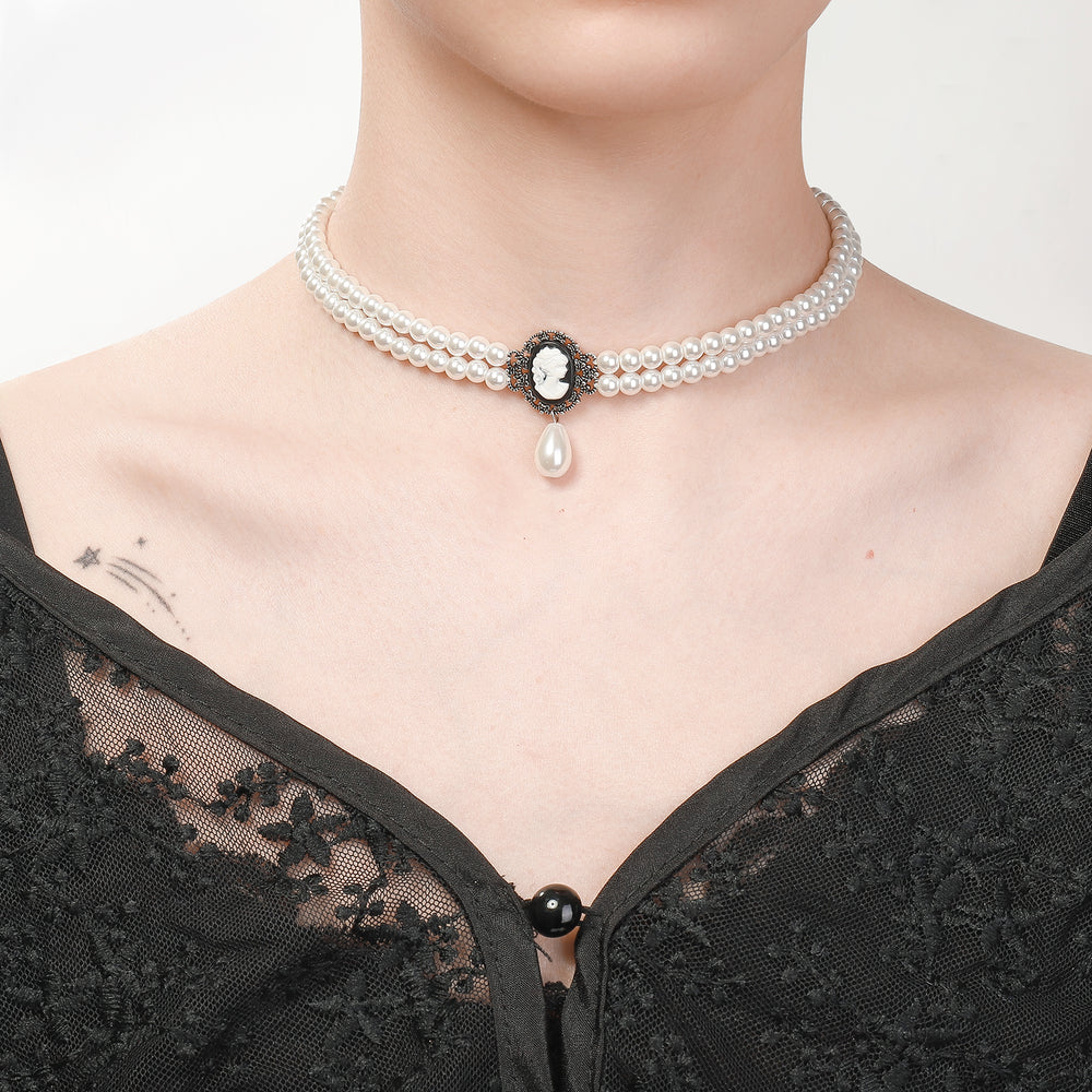 Dark Rose Pearl Brass Choker