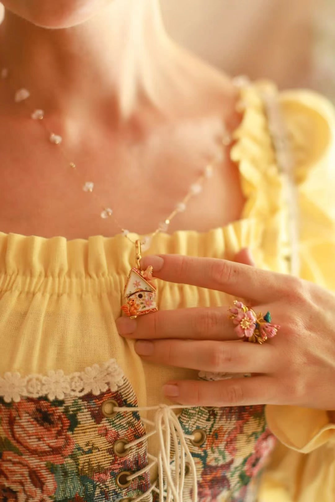 Squirrel Hut Necklace for Influencer